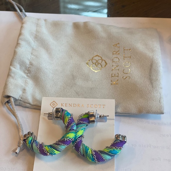 REG $98 KENDRA SCOTT MASIE CORDED 1.66" HOOP EARRINGS-PERIWINKLE MIX - Picture 6 of 8